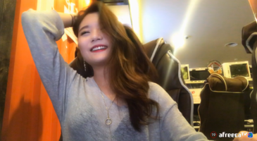 (BJ야동) 피씨방에서 스근하게 꼭노 해주는 여캠