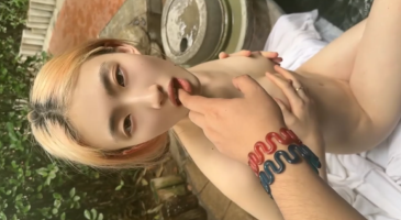 (중화권야동) 공공장소 슬렌더 노출녀 최신작 2
